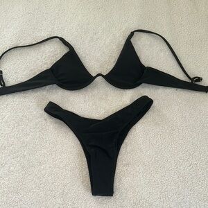 SHEIN Sleek Black Bikini Set